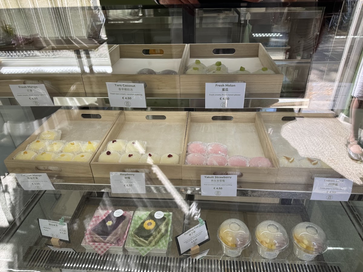 The YAN's snow mochi & more