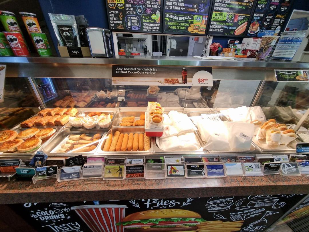 What's Cookin Cafe & Takeaway