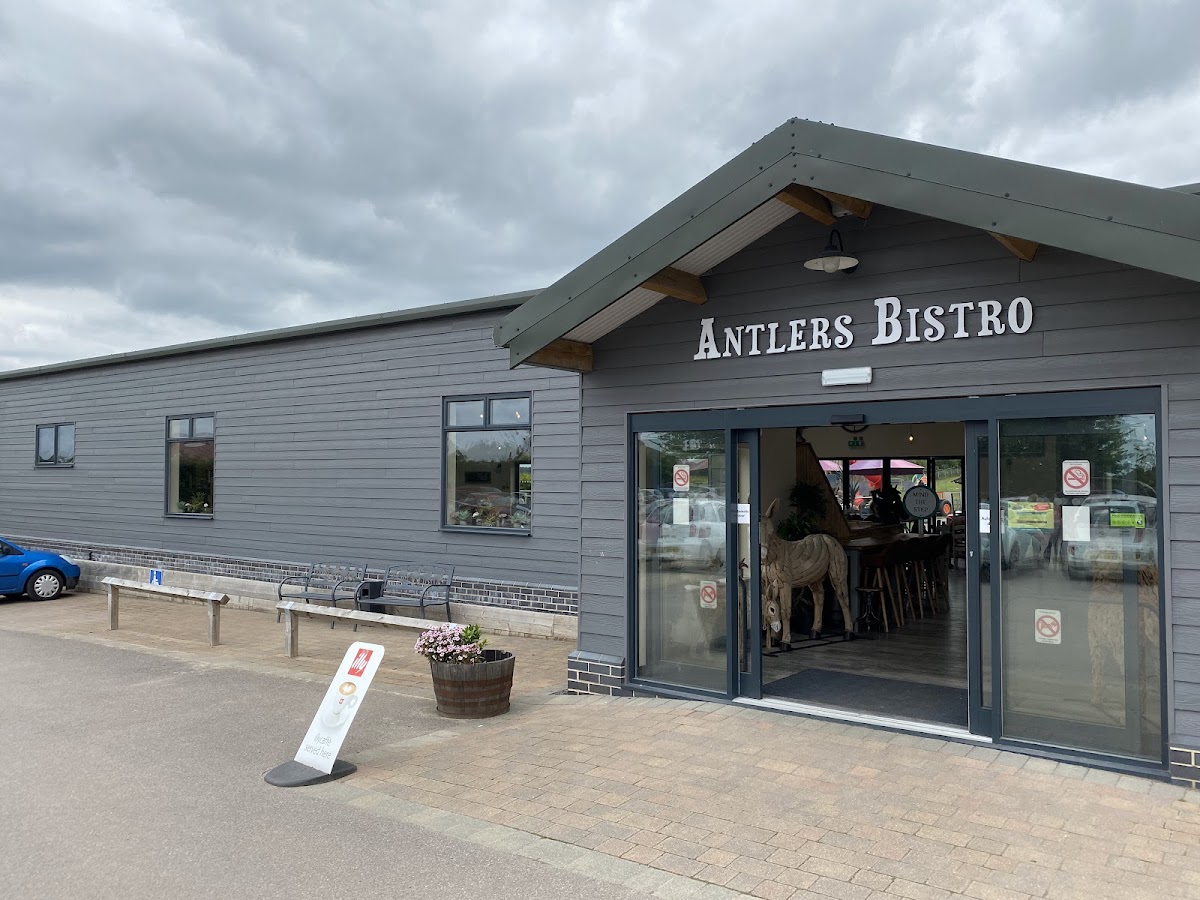 Antlers Bistro at Manor Farm Park & Woodlands