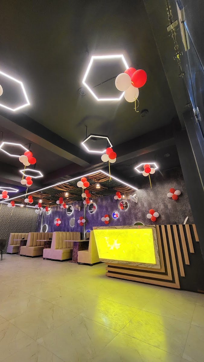 The Midnight Cafe (TMC)