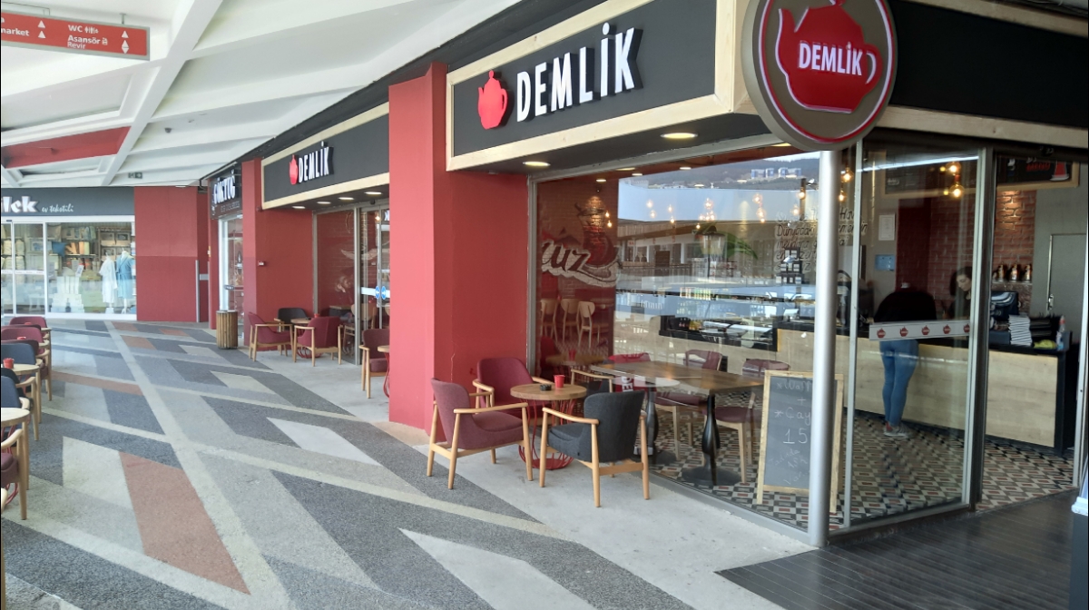 Demlik Cafe