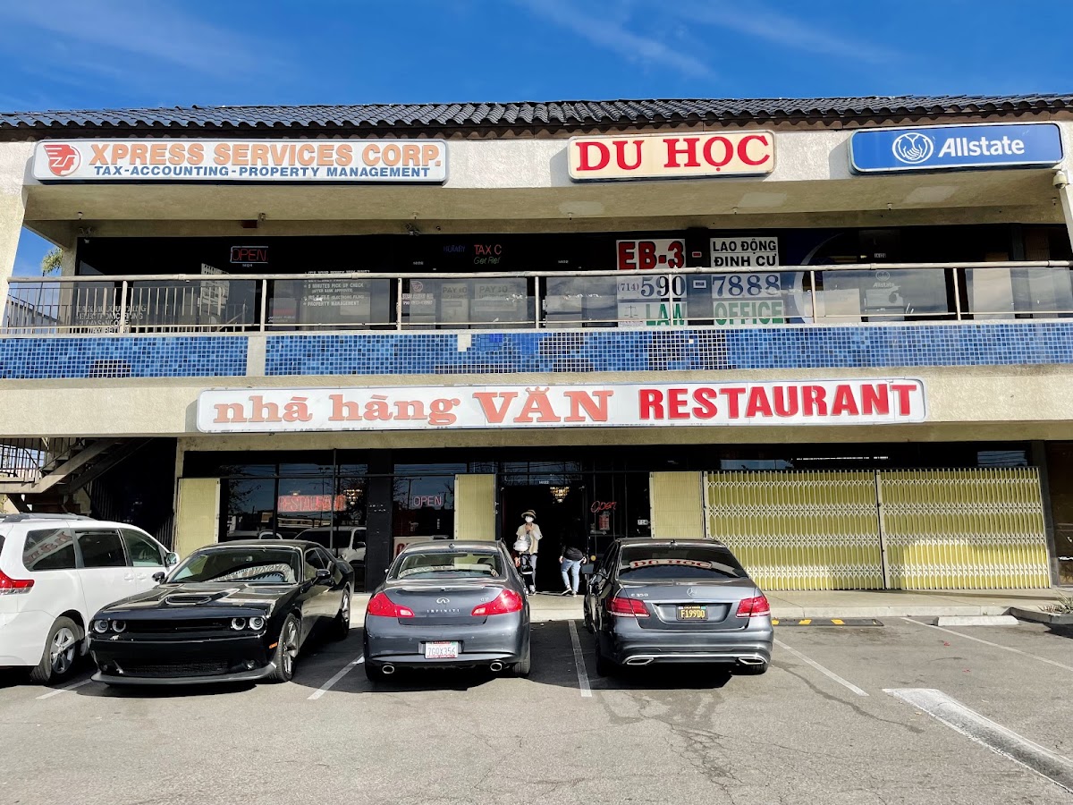 Van's Restaurant