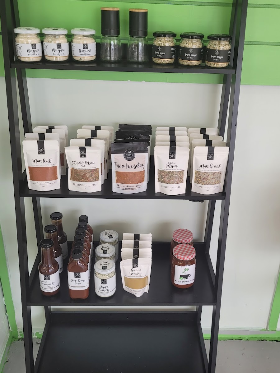 Main street cafe huntly