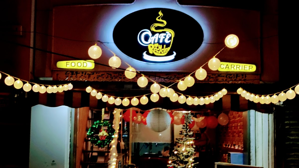 Cafe Recycled
