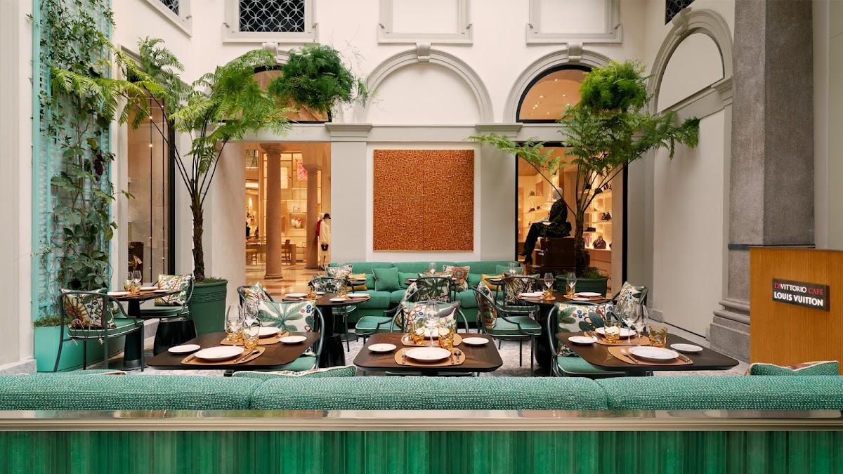 Da Vittorio Café Louis Vuitton