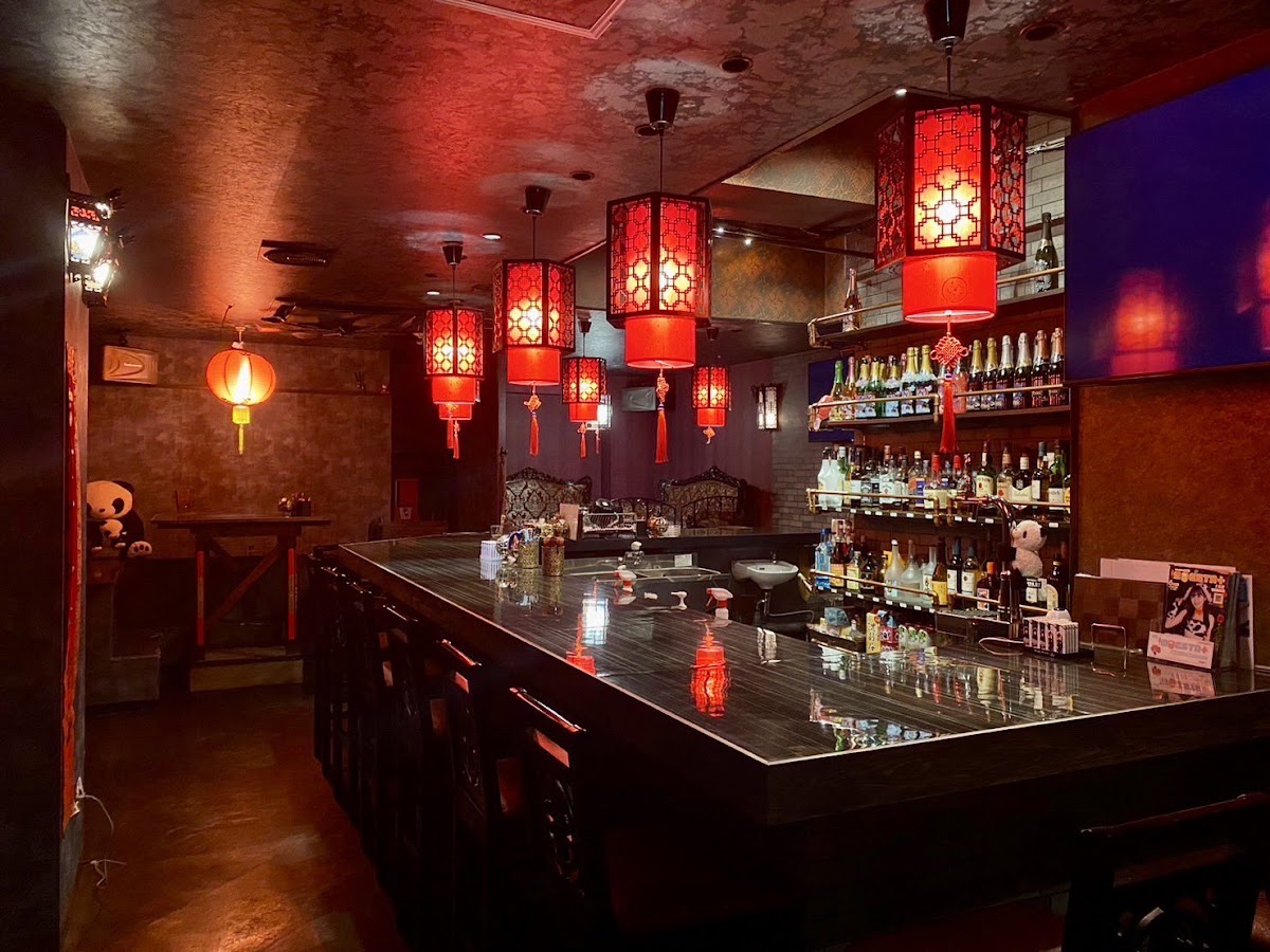 concept cafe & maid cafe - Qooai -