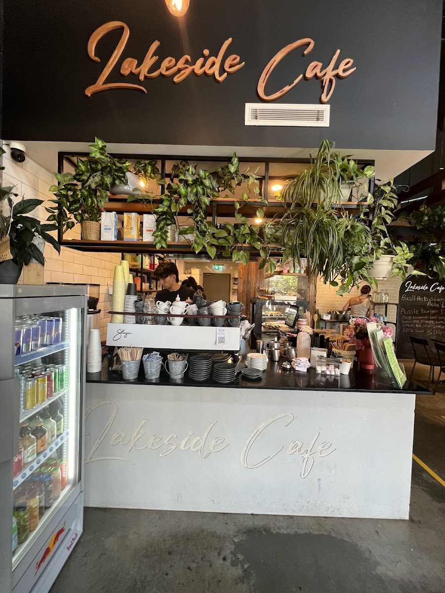 Lakeside Cafe by Chef's- Best Coffee in the town