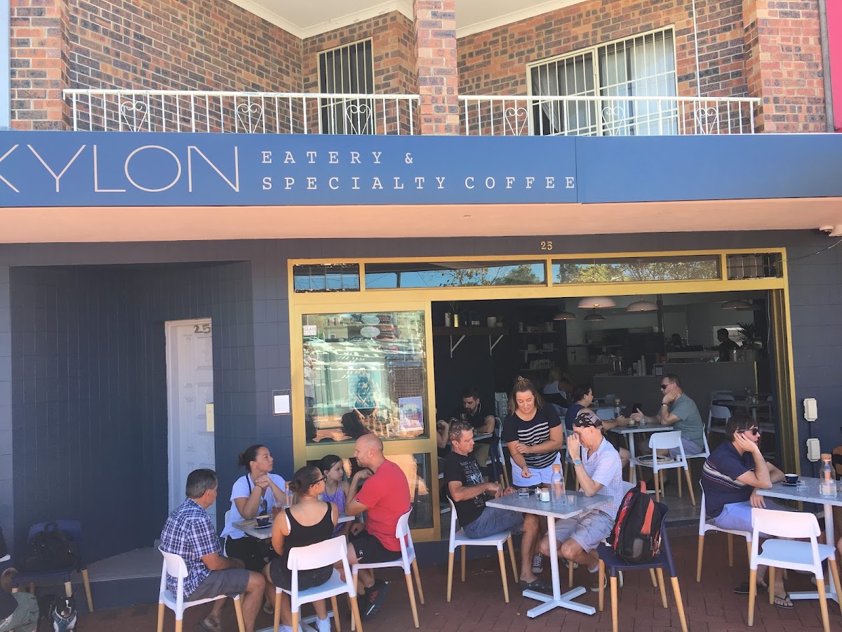 Kylon Eatery & Specialty Coffee