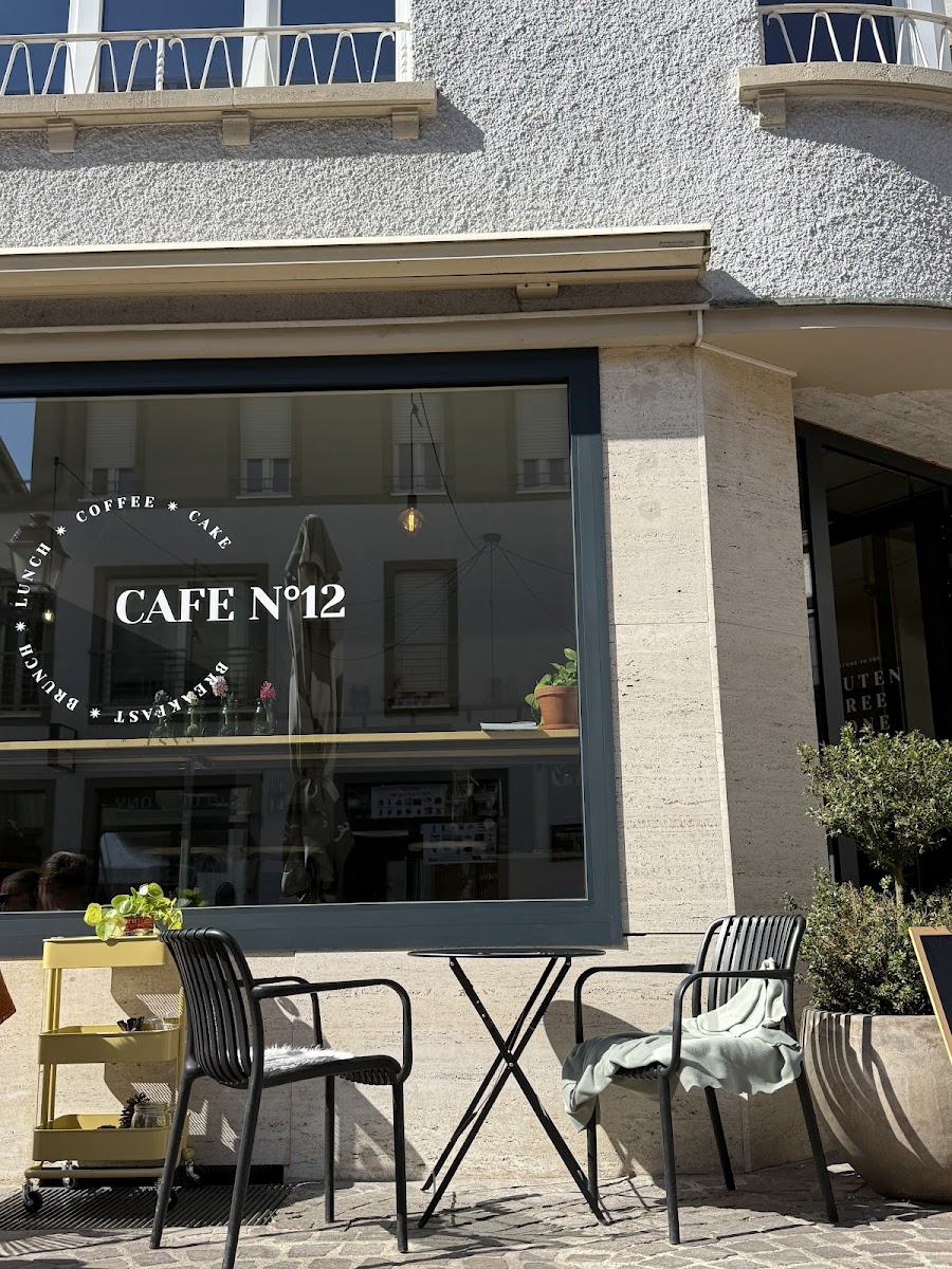 Cafe N12