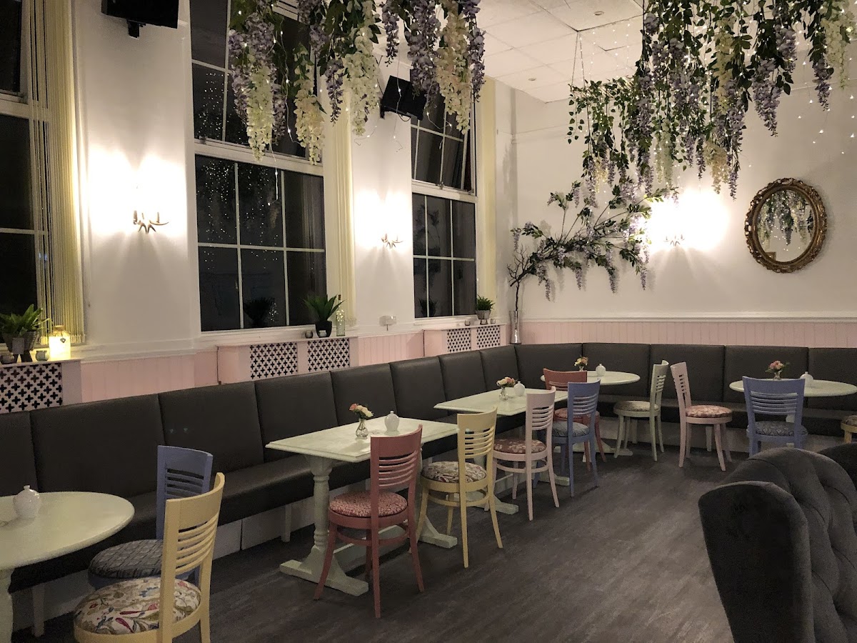 Popsy's licensed coffee shop & bistro