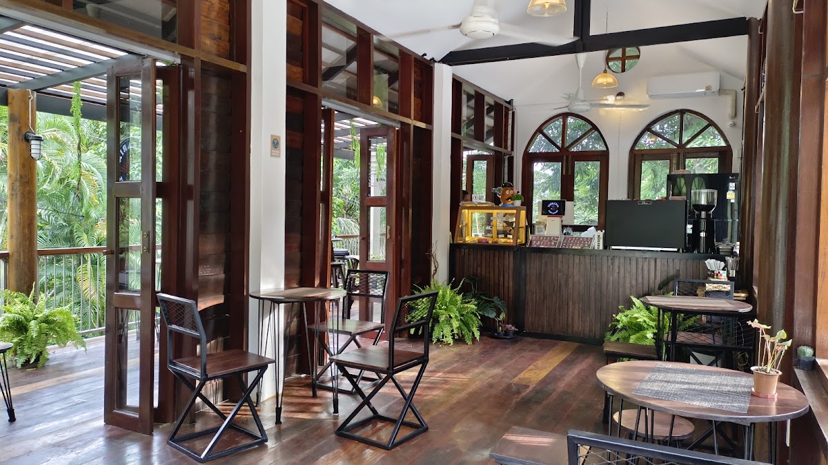 Terraria CAFE' Station & Slow BAR Koh Mak