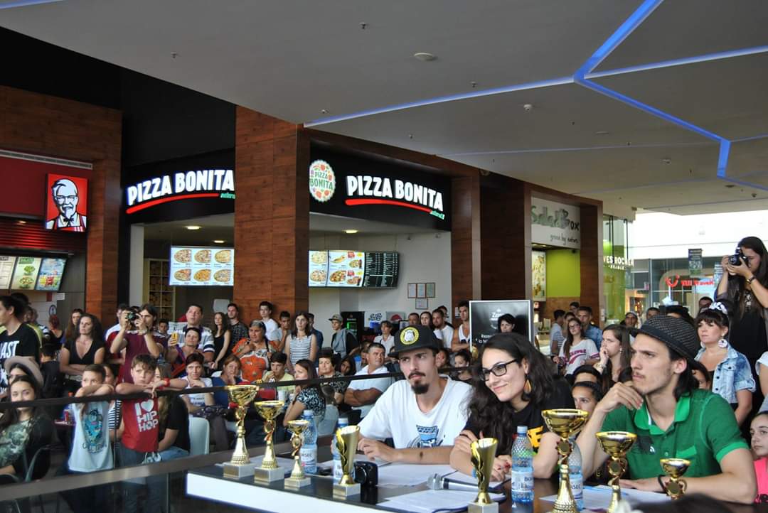 Pizza Bonita Afi Ploiesti