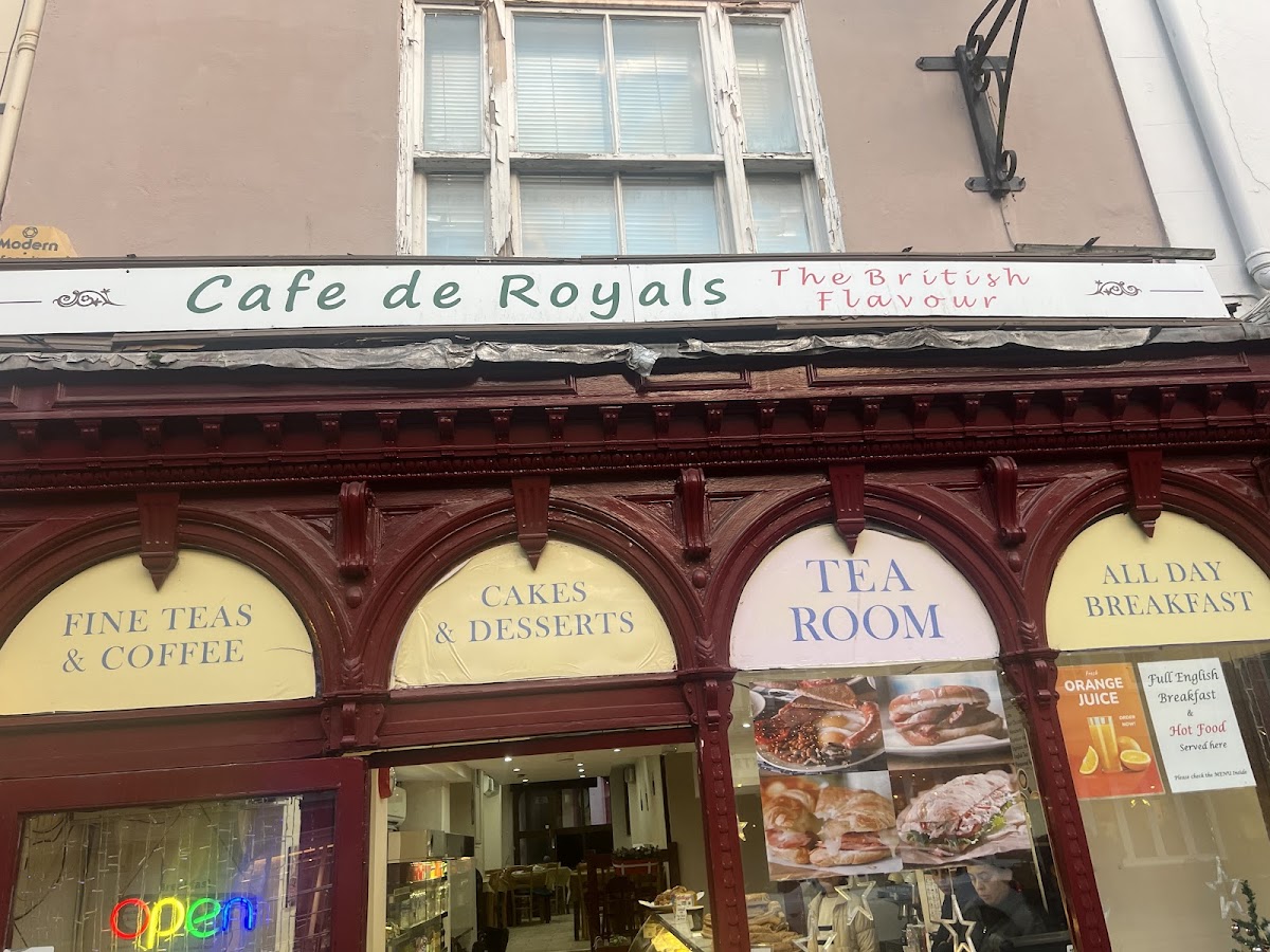 Cafe de Royals, The British Flavour
