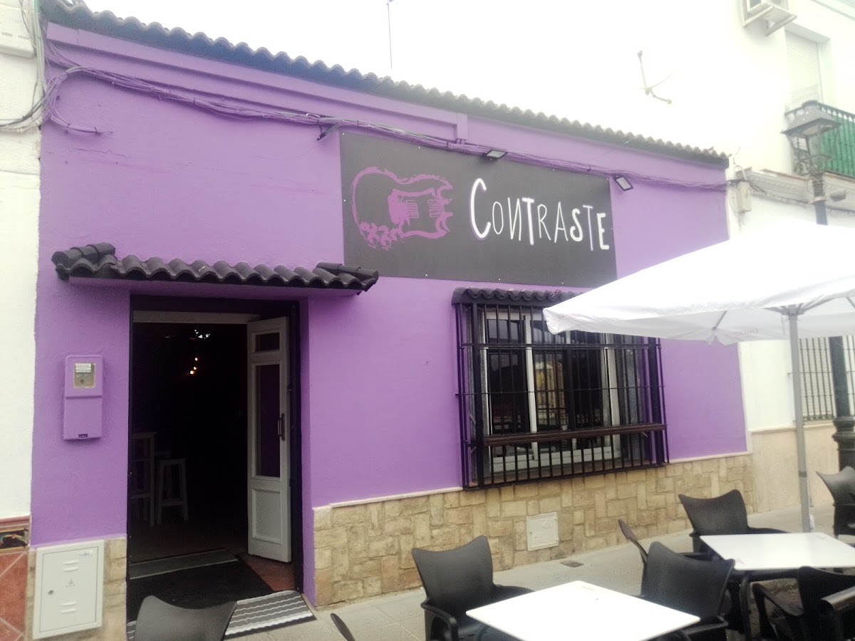 Bar Cafeteria Contraste