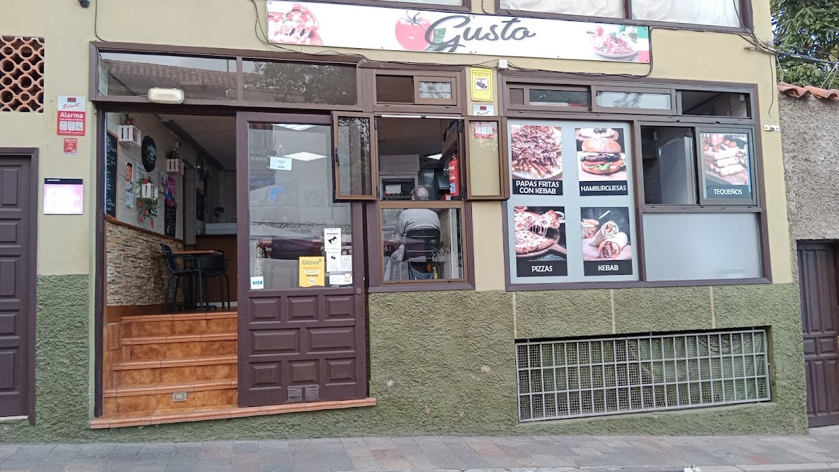 Gusto pizza & kebab