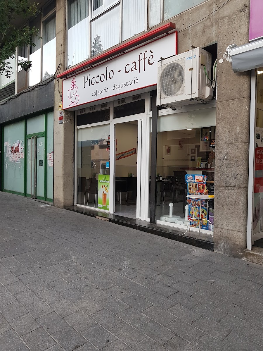 Piccolo-Caffè