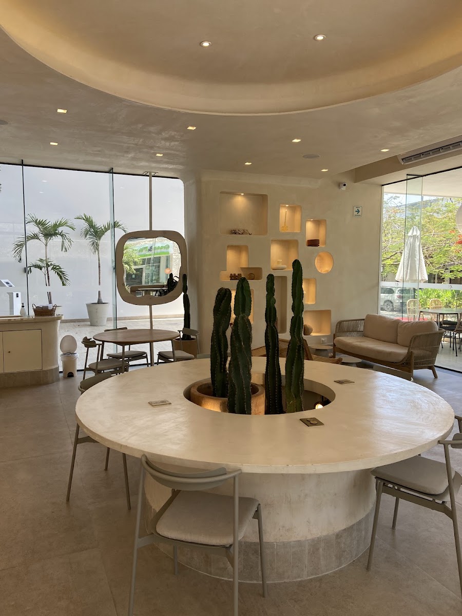 Zo'Zen Yogurt & Cafe