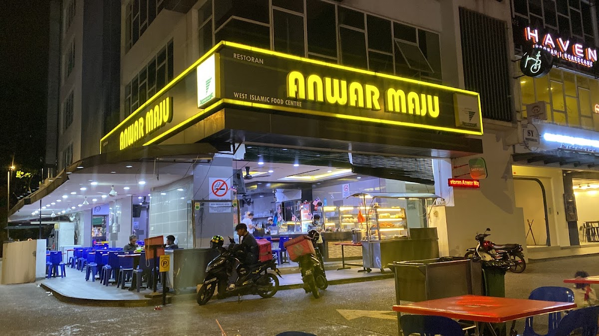 Nasi Kandar Anwar Maju