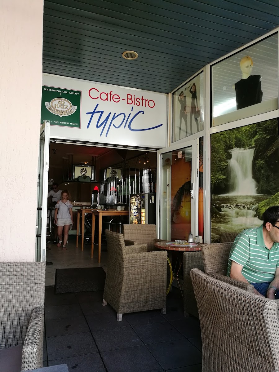 Café Bistro Typic