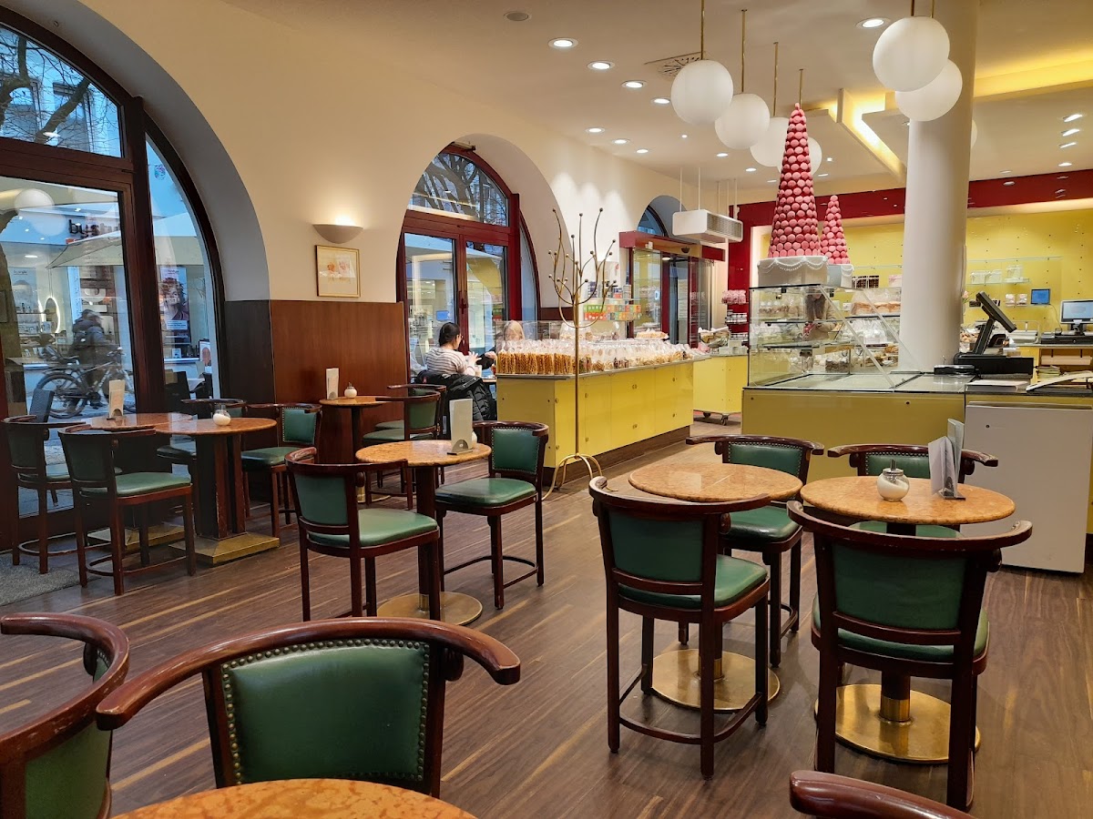 Confiserie Cafe Gmeiner