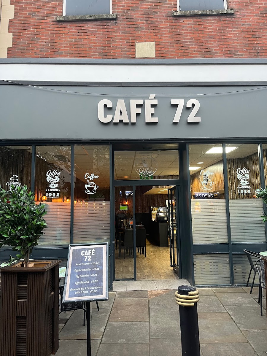 Cafe 72