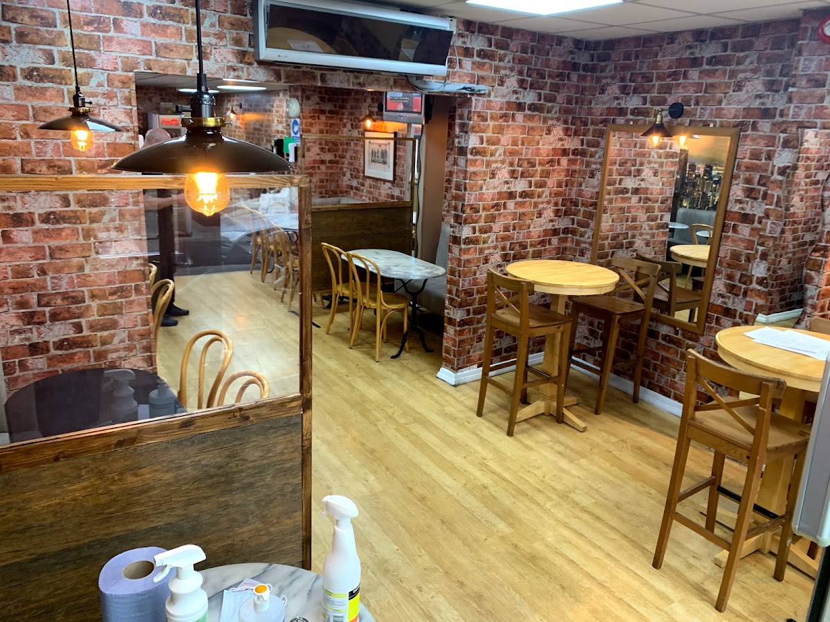 Roy's Coffee Shop Cafe Roy’s