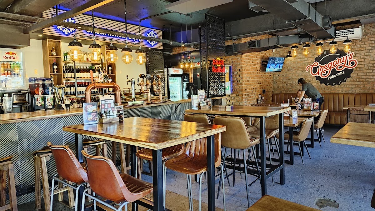 Gregorys Pub and Grill