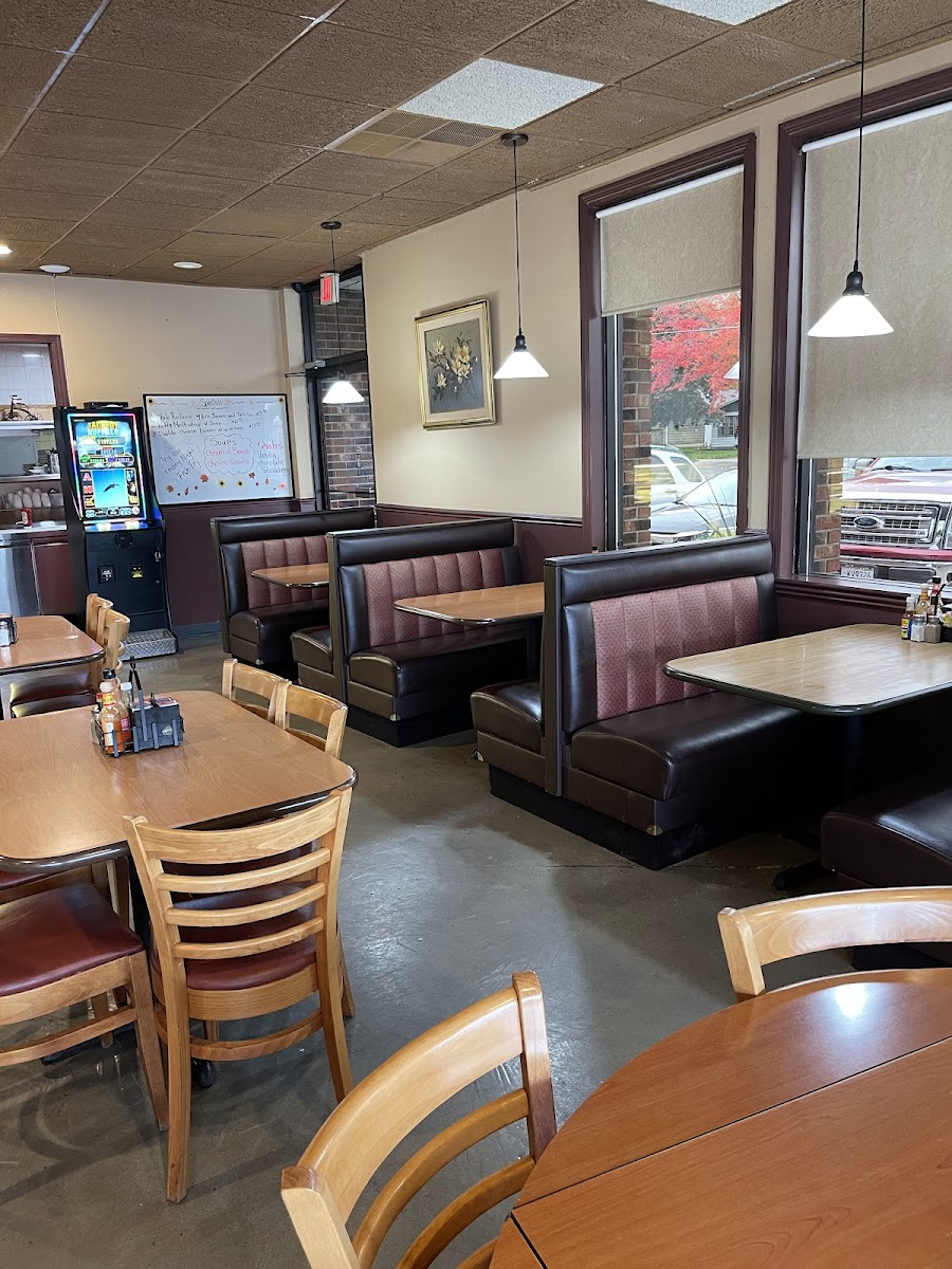 Delavan Family Restaurant