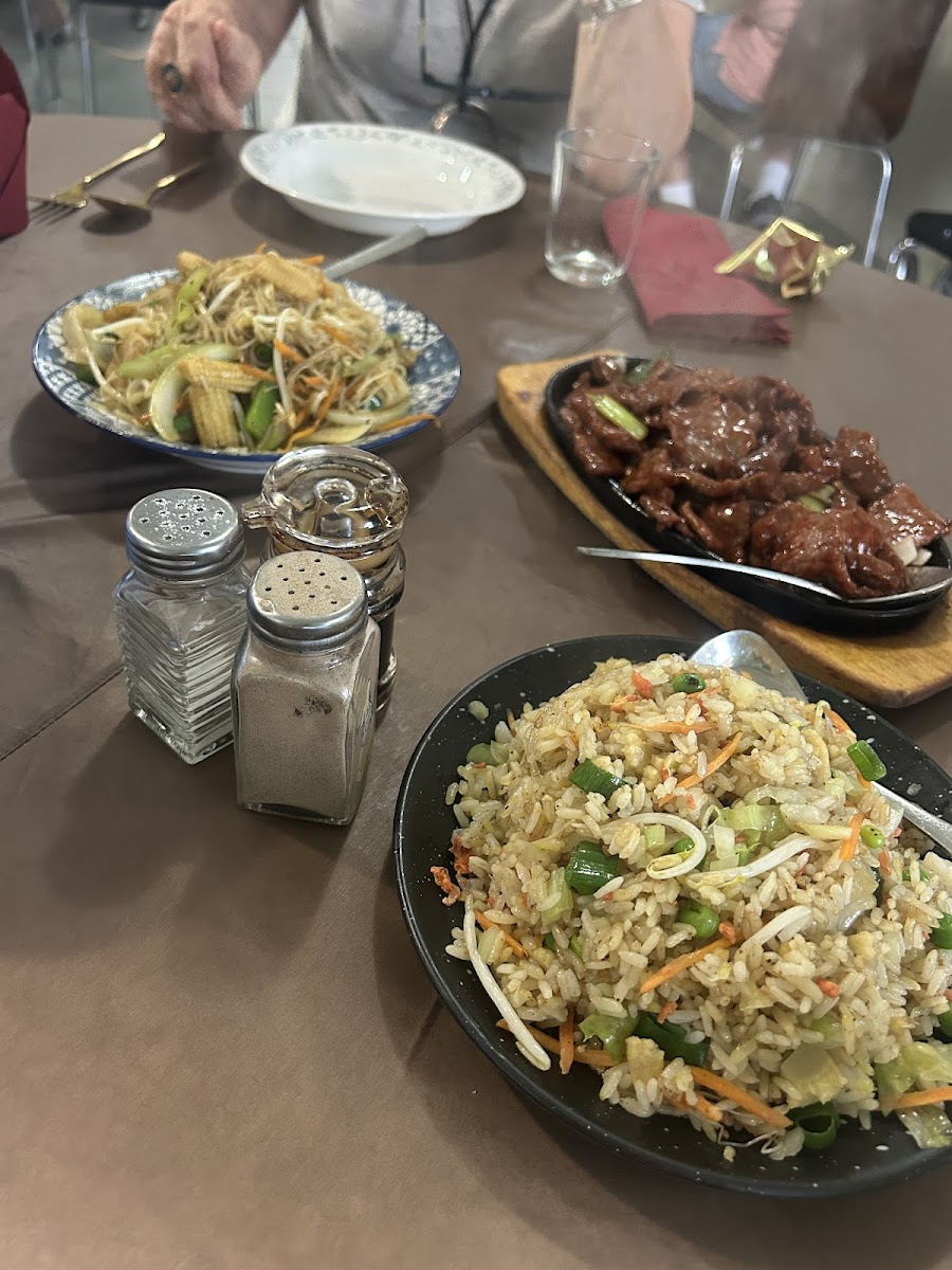 MR Tang Chinese Restaurant