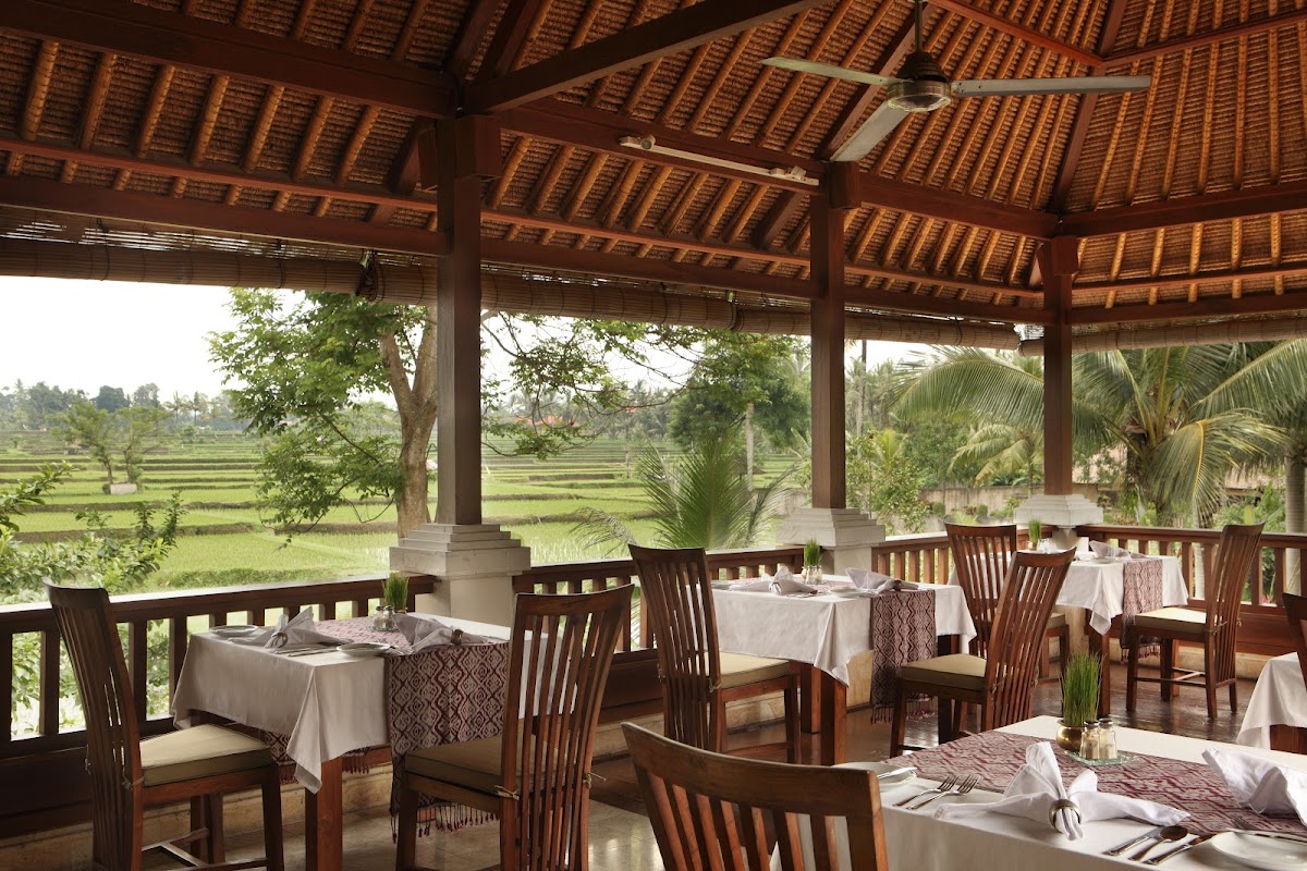 Angkul Angkul Restaurant