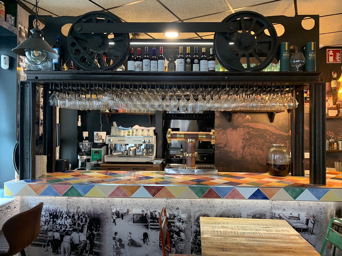 Cafeteria-restaurant El Trenet