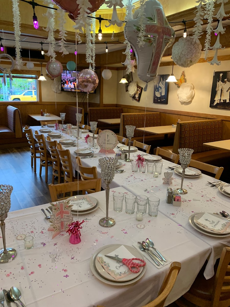 Peaches & Pears Restaurant Inc