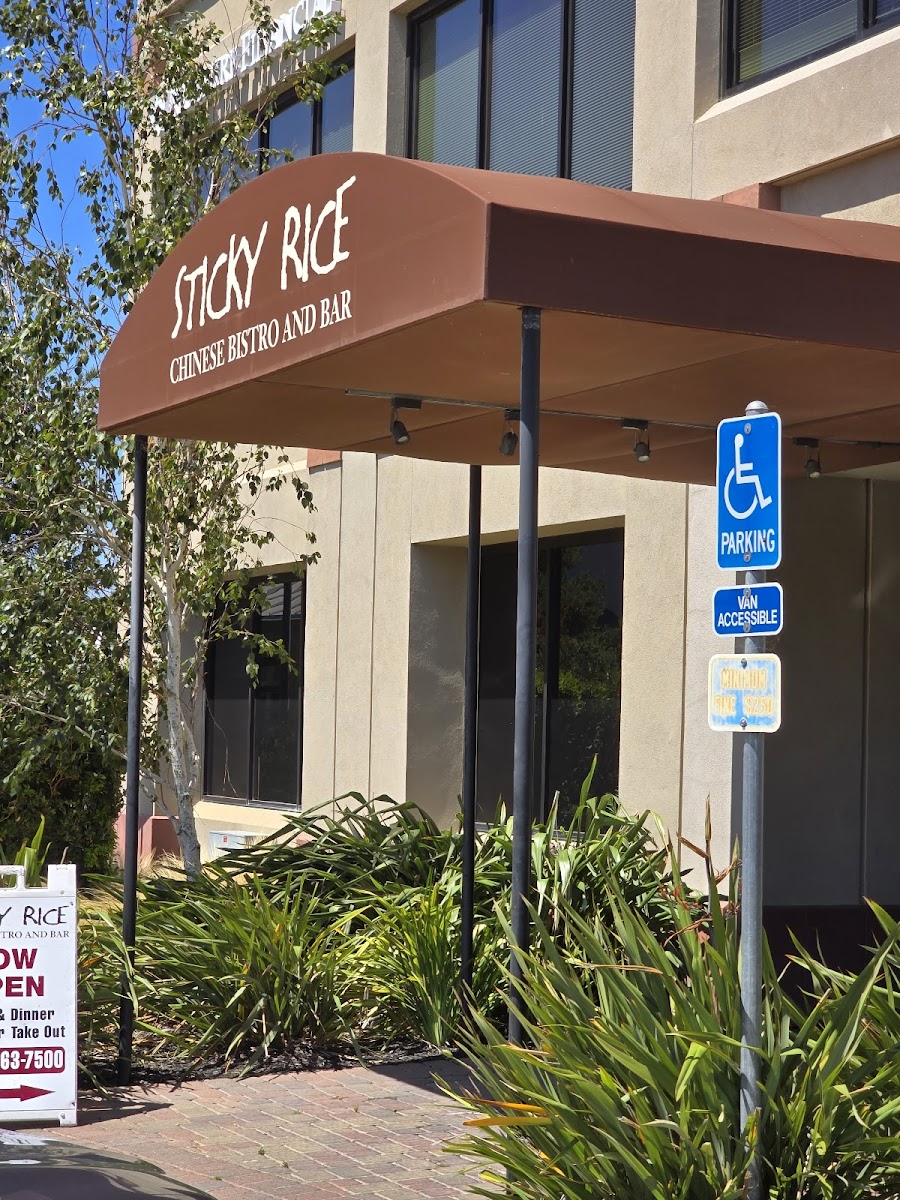 Sticky Rice Chinese Bistro & Bar