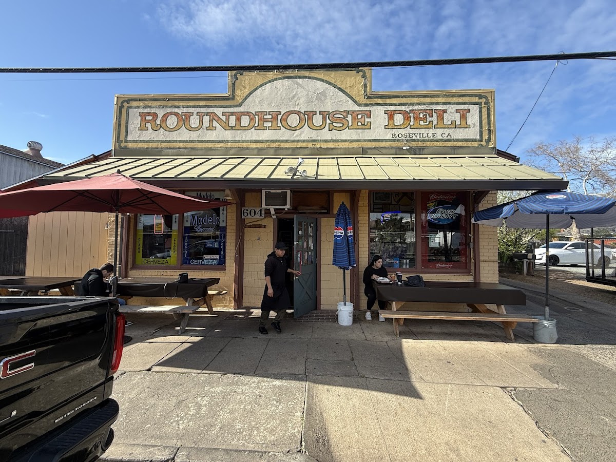 Roundhouse Deli