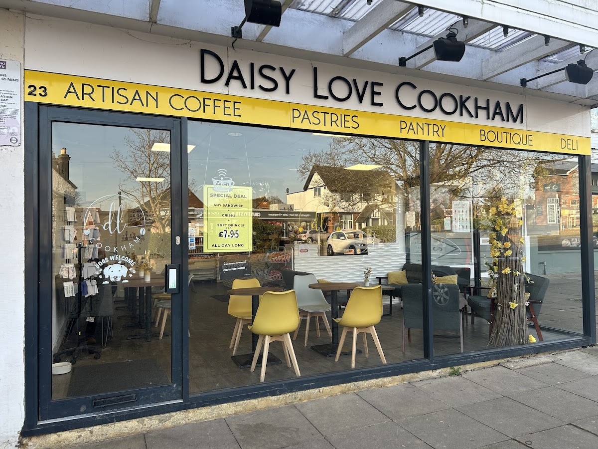 Daisy Love Cookham