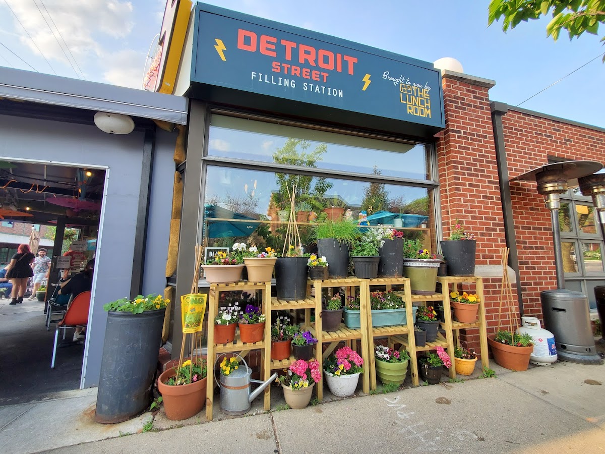 Detroit Street Filling Station