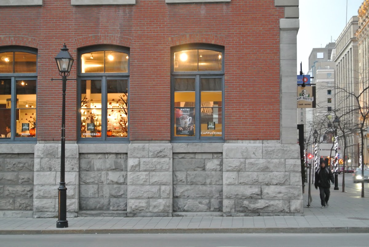 Café Van Houtte - Quebec H3C 5T2