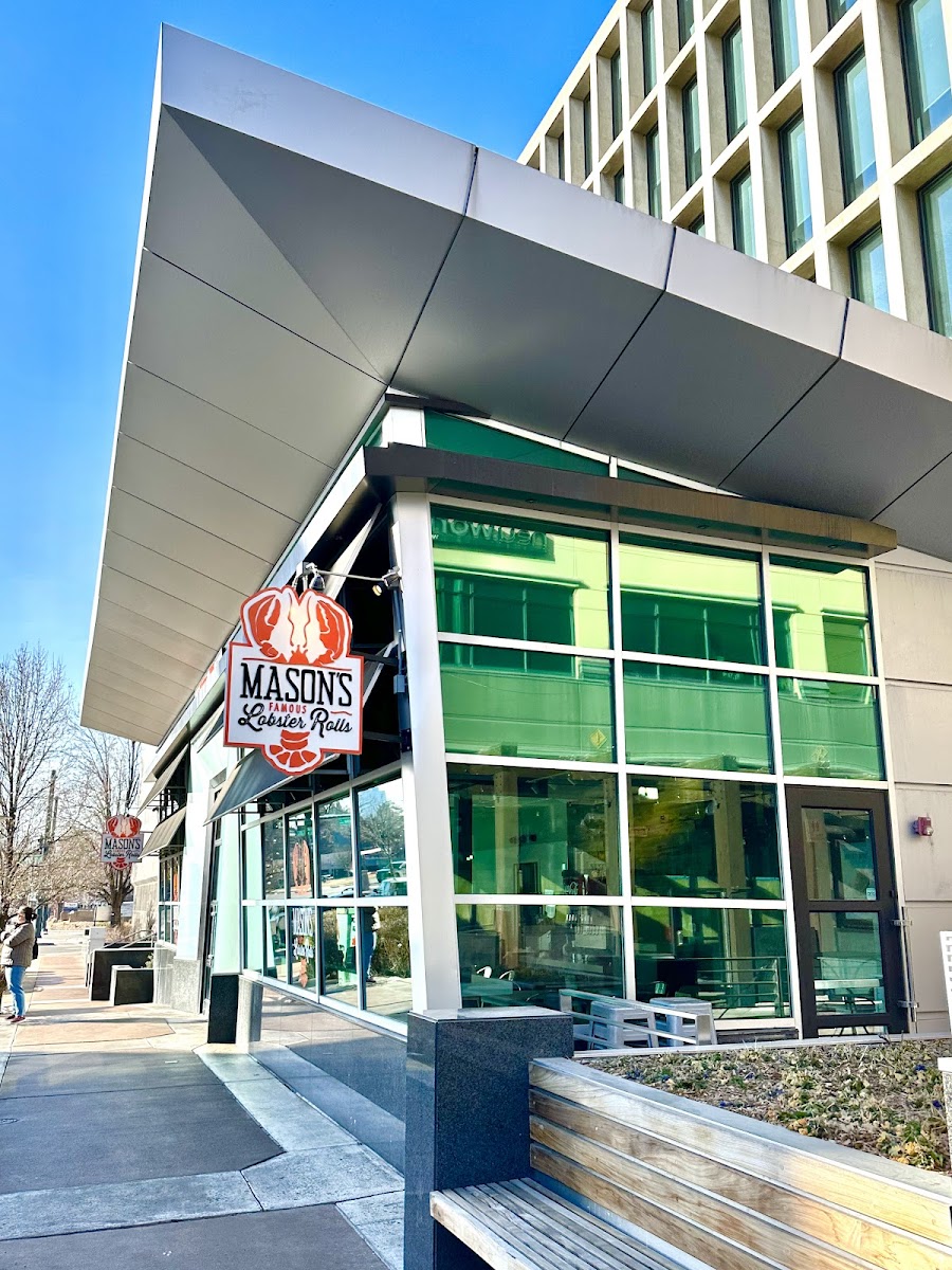 Mason's Famous Lobster Rolls - CO 80206