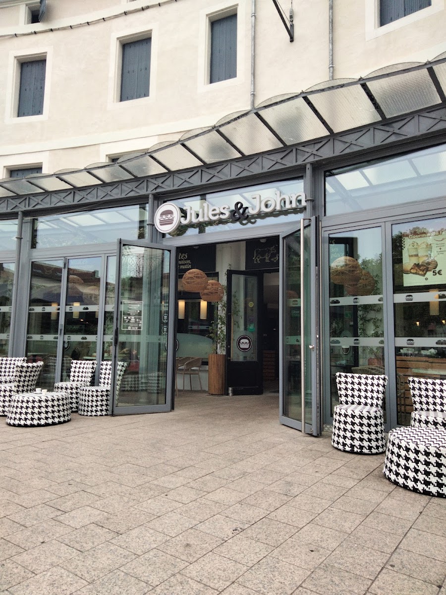 Jules & John - 47000 Agen