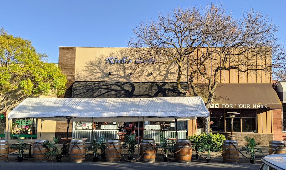 Rick's Cafe - CA 94022