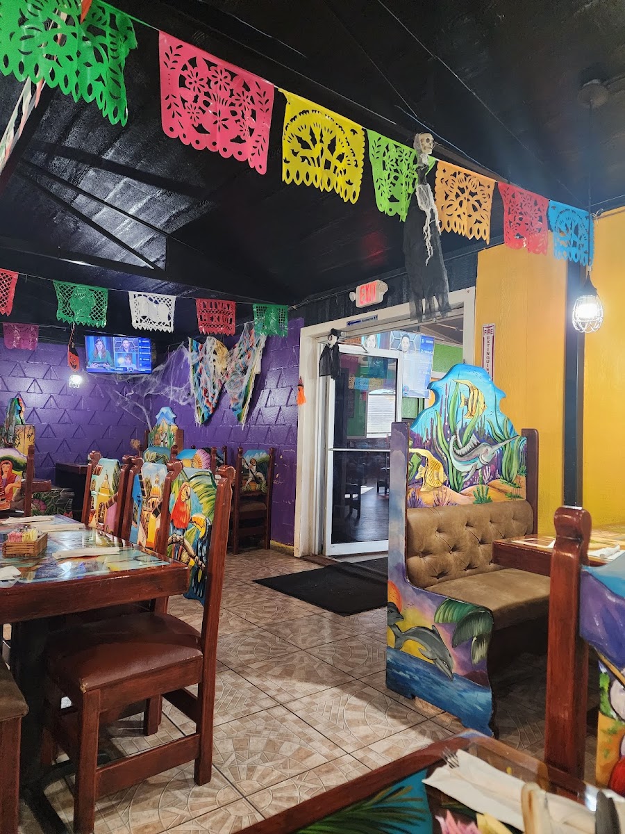 Potrillos Mexican Restaurant