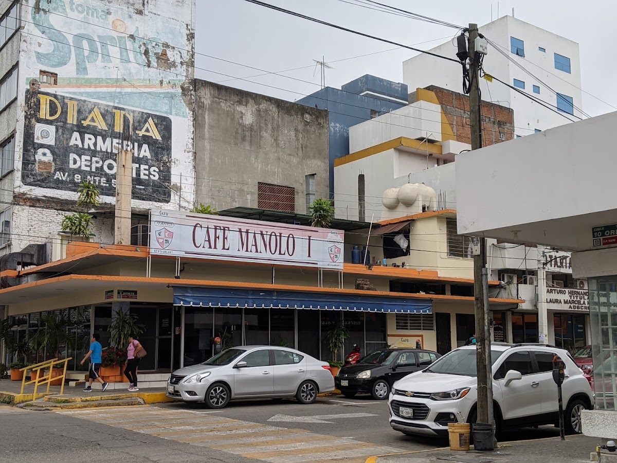 Cafe Manolo