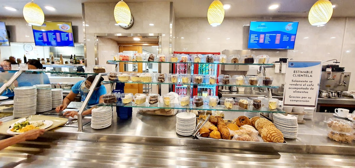 El Nuevo Mundo Cafeteria