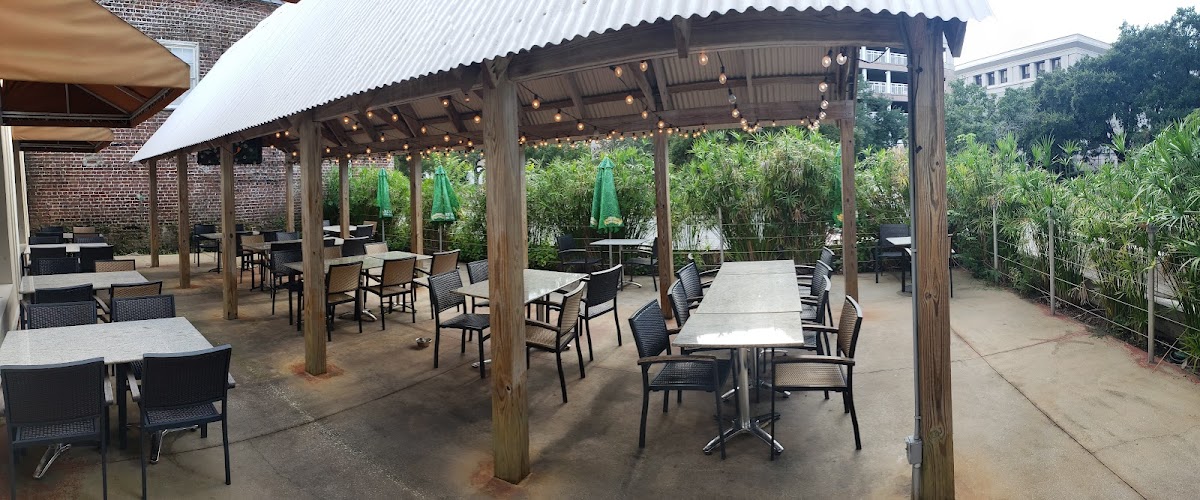 Saffron Restaurant & Bakery