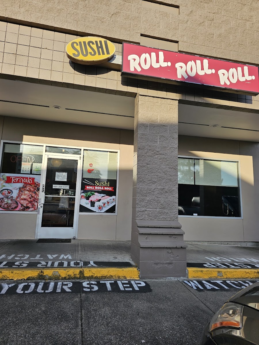 Sushi Roll Roll Roll