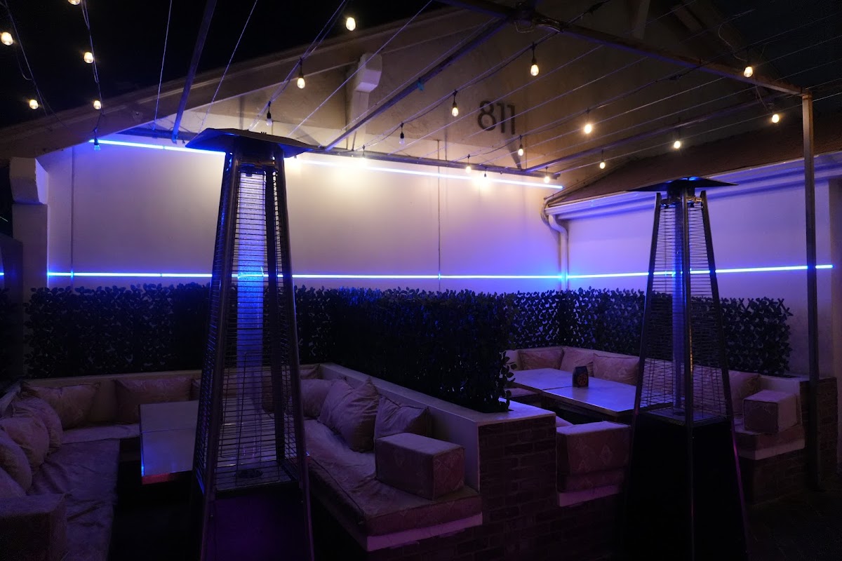 LEVEL RESTAURANT & HOOKAH LOUNGE