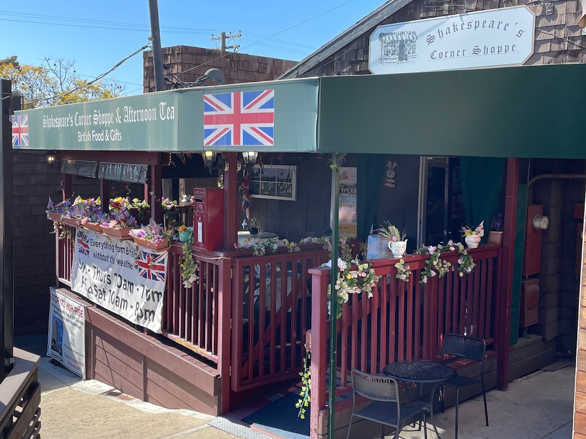 Shakespeare's Corner Shoppe