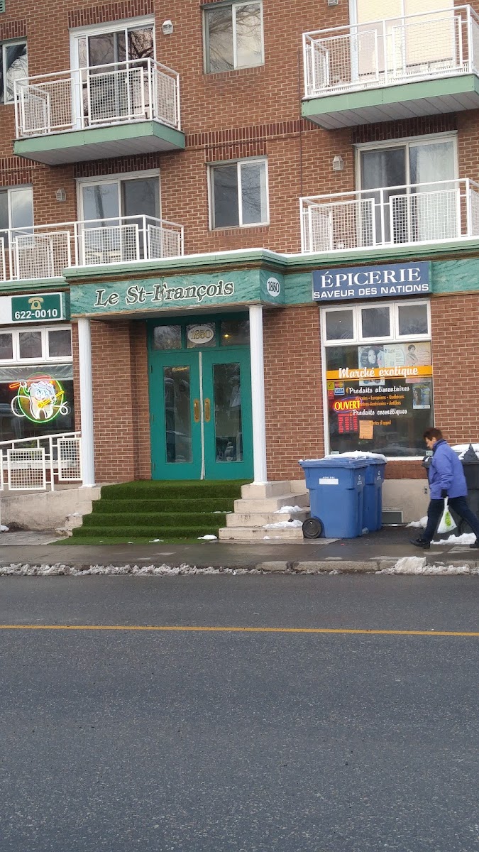 Marché Saveur des Nations