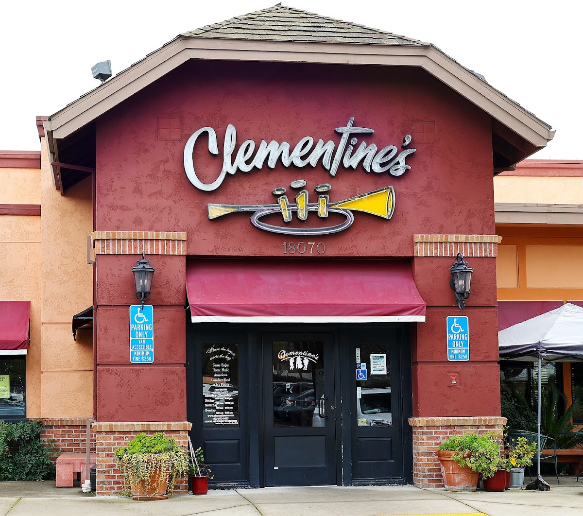 Clementine's