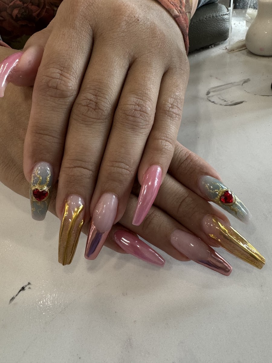 Wonder Nails